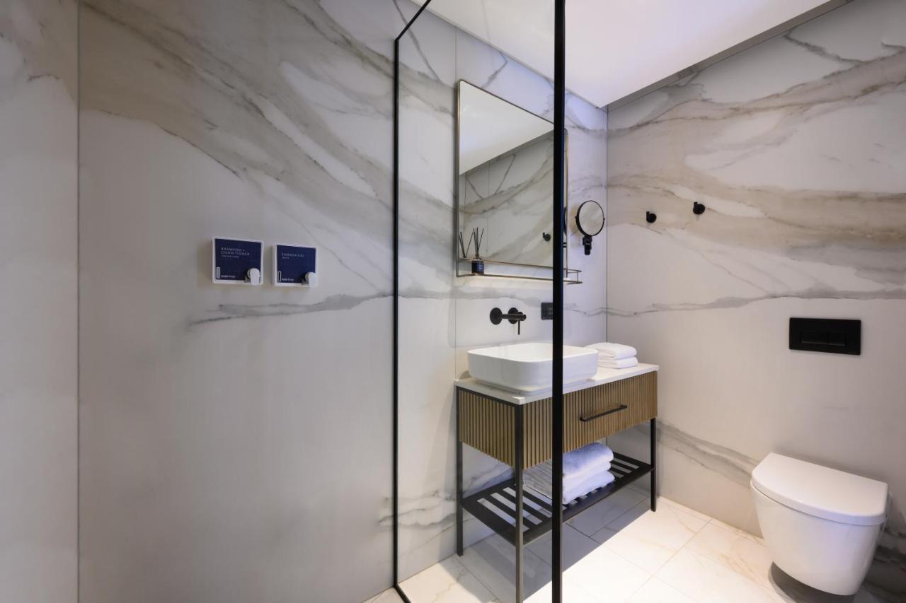 Alberto By Isrotel Design เทลอาวีฟ ภายนอก รูปภาพ